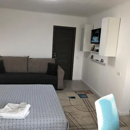 아파트 David 테기르기올